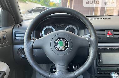 Универсал Skoda Octavia 2003 в 