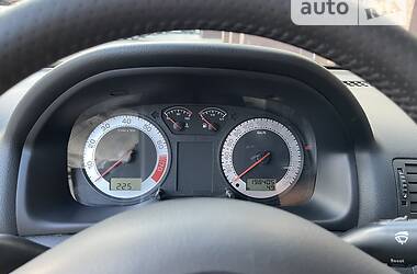 Универсал Skoda Octavia 2003 в 