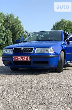 Лифтбек Skoda Octavia 2003 в Звенигородке