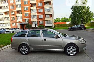 Универсал Skoda Octavia 2009 в Звягеле