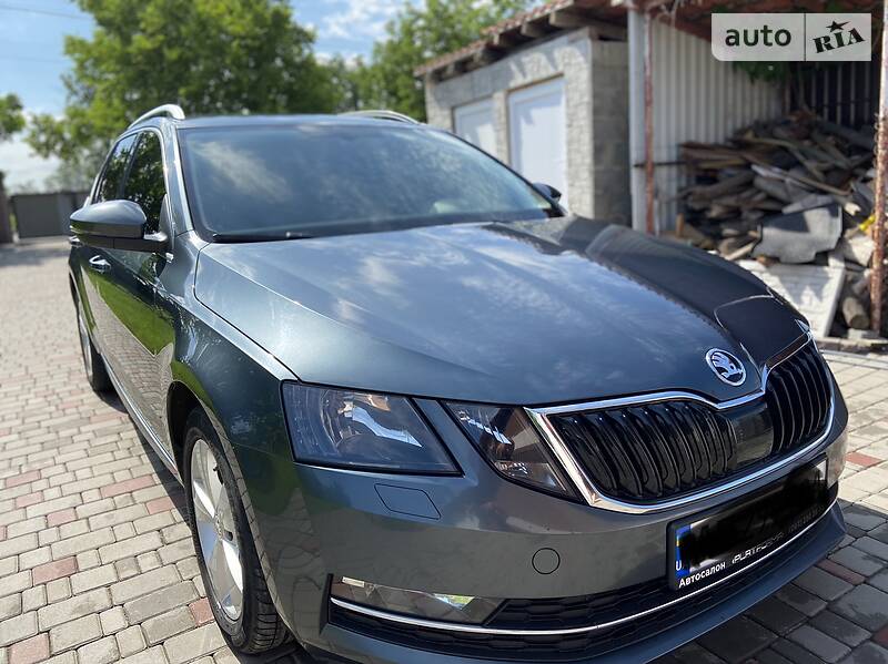 Универсал Skoda Octavia 2018 в Кривом Роге