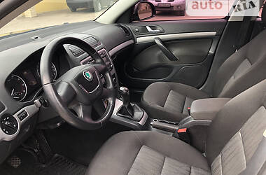 Хэтчбек Skoda Octavia 2012 в 
