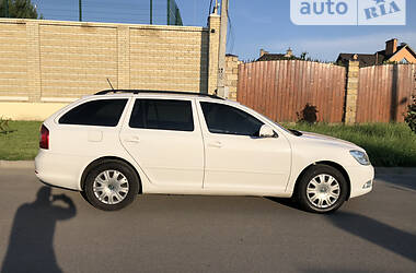 Универсал Skoda Octavia 2011 в Харькове