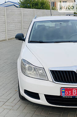 Универсал Skoda Octavia 2012 в Ровно