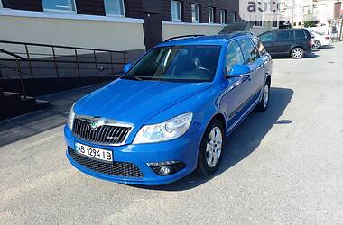 Универсал Skoda Octavia 2010 в Виннице