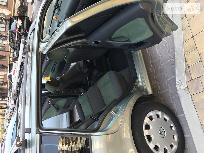 Універсал Skoda Octavia 2001 в Києві