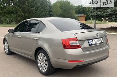 Седан Skoda Octavia 2014 в Ровно