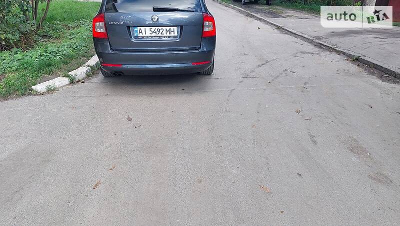 Универсал Skoda Octavia 2010 в Киеве