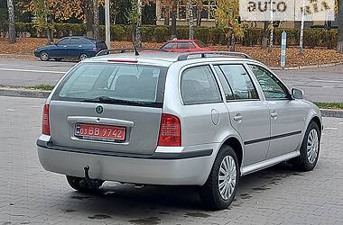 Универсал Skoda Octavia 2005 в Белой Церкви