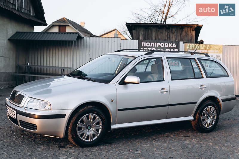 Універсал Skoda Octavia 2003 в Бучачі