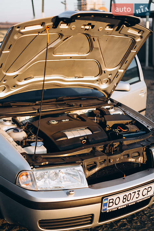 Універсал Skoda Octavia 2003 в Бучачі