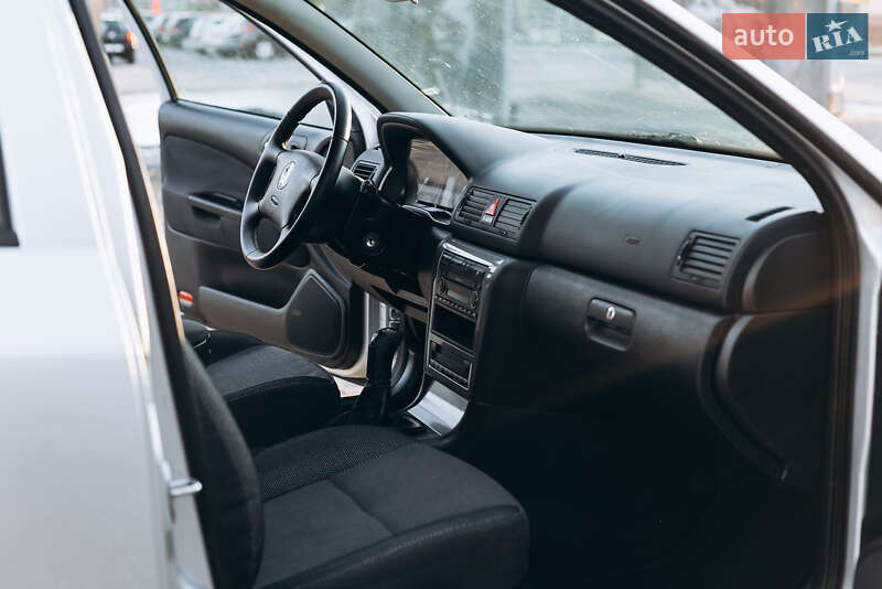 Універсал Skoda Octavia 2003 в Бучачі