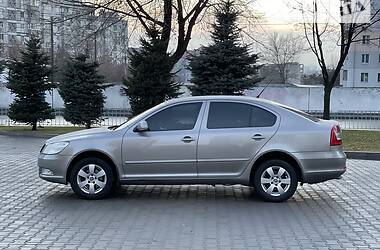 Лифтбек Skoda Octavia 2010 в Днепре