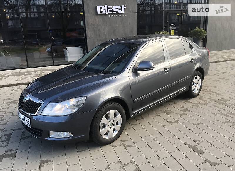 Хэтчбек Skoda Octavia 2009 в Ужгороде