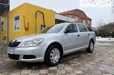 Універсал Skoda Octavia 2010 в Одесі