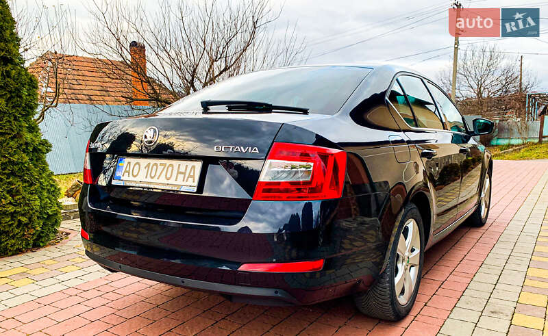 Лифтбек Skoda Octavia 2015 в Мукачево