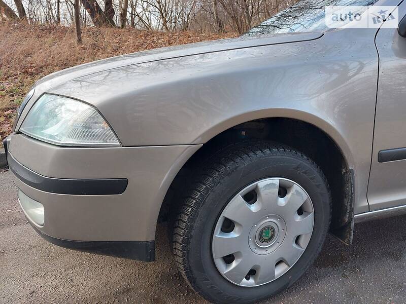 Лифтбек Skoda Octavia 2007 в Львове