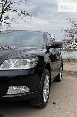 Седан Skoda Octavia 2009 в Николаеве