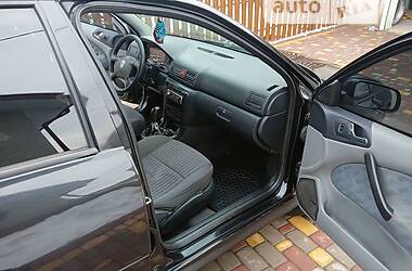 Хэтчбек Skoda Octavia 2001 в 