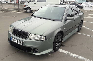 Лифтбек Skoda Octavia 2003 в Одессе