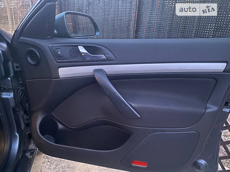 Ліфтбек Skoda Octavia 2006 в Ужгороді