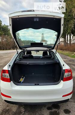 Хэтчбек Skoda Octavia 2015 в 