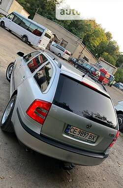 Універсал Skoda Octavia 2007 в Чернівцях