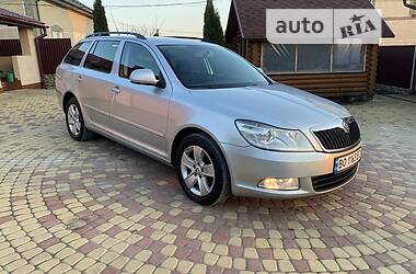 Універсал Skoda Octavia 2011 в 