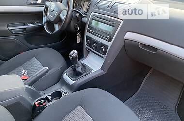 Універсал Skoda Octavia 2011 в 