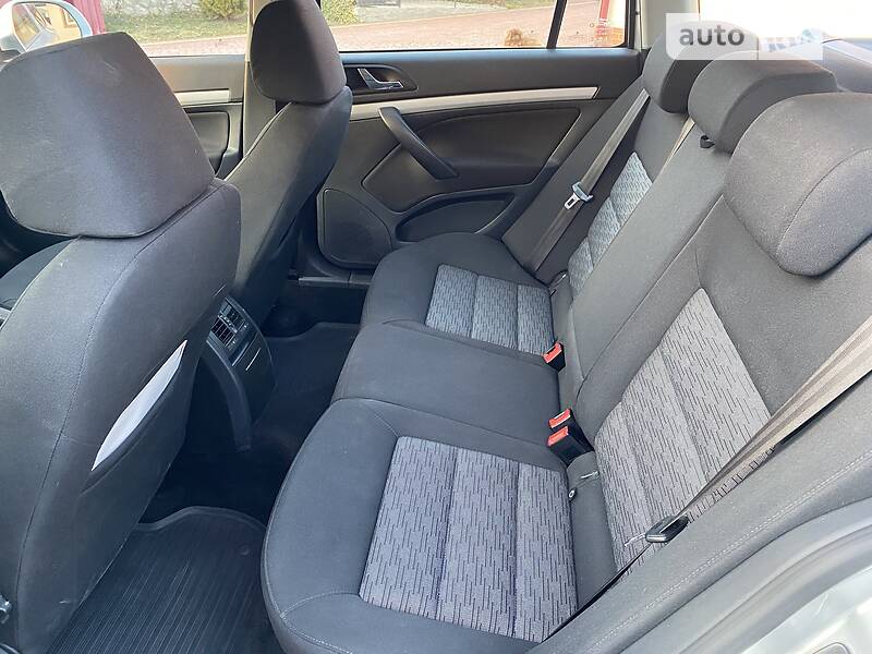 Универсал Skoda Octavia 2011 в Тернополе