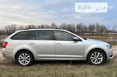 Універсал Skoda Octavia 2017 в 