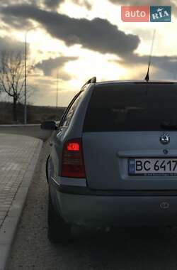 Универсал Skoda Octavia 2006 в Самборе