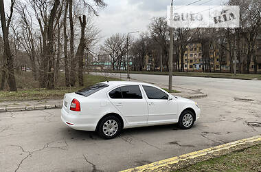 Лифтбек Skoda Octavia 2010 в Запорожье