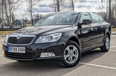 Седан Skoda Octavia 2010 в 