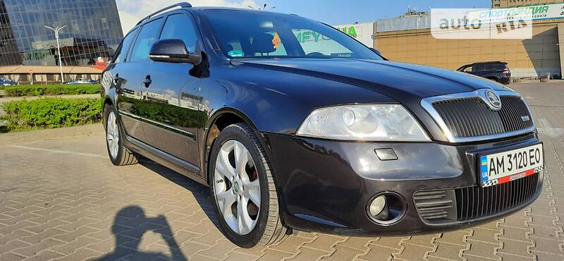 Універсал Skoda Octavia 2009 в Житомирі