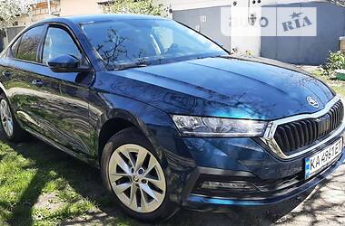 Лифтбек Skoda Octavia 2020 в Киеве