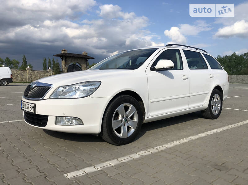 Универсал Skoda Octavia 2012 в Черновцах