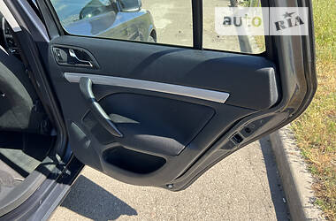 Универсал Skoda Octavia 2009 в 