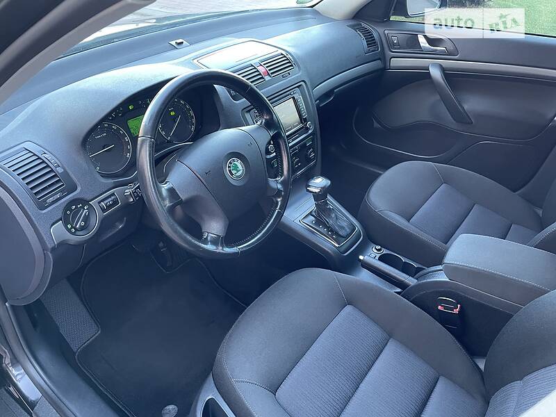 Хэтчбек Skoda Octavia 2007 в Стрые