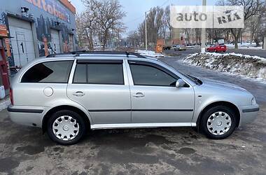 Универсал Skoda Octavia 2003 в Харькове