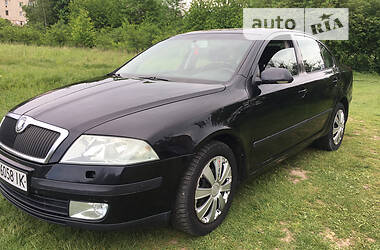 Седан Skoda Octavia 2005 в 