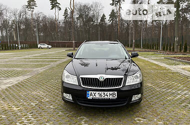 Универсал Skoda Octavia 2011 в 