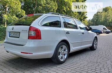 Универсал Skoda Octavia 2010 в Луцке