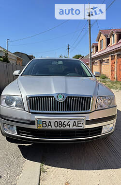 Лифтбек Skoda Octavia 2006 в Кропивницком