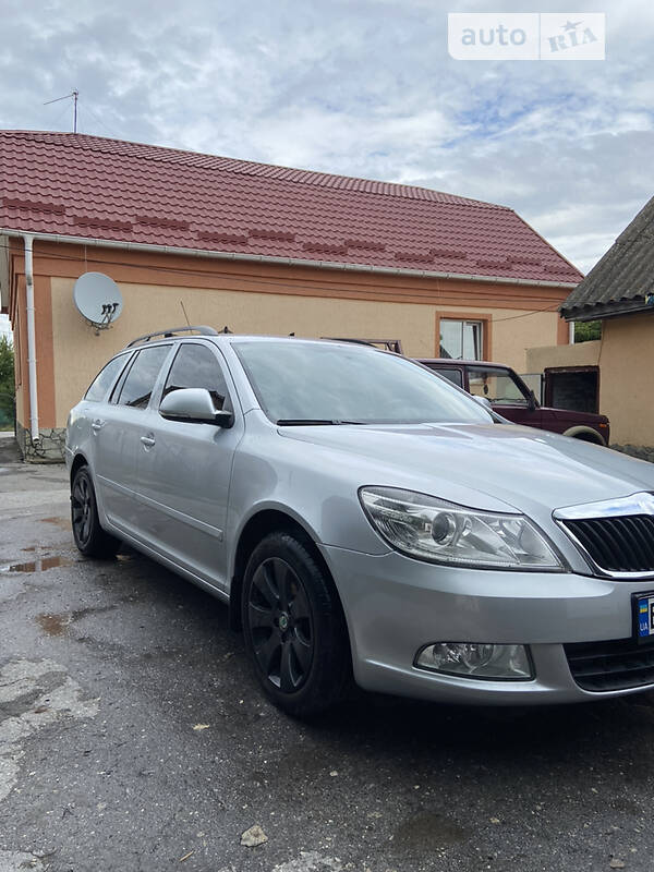 Универсал Skoda Octavia 2011 в Хмельницком