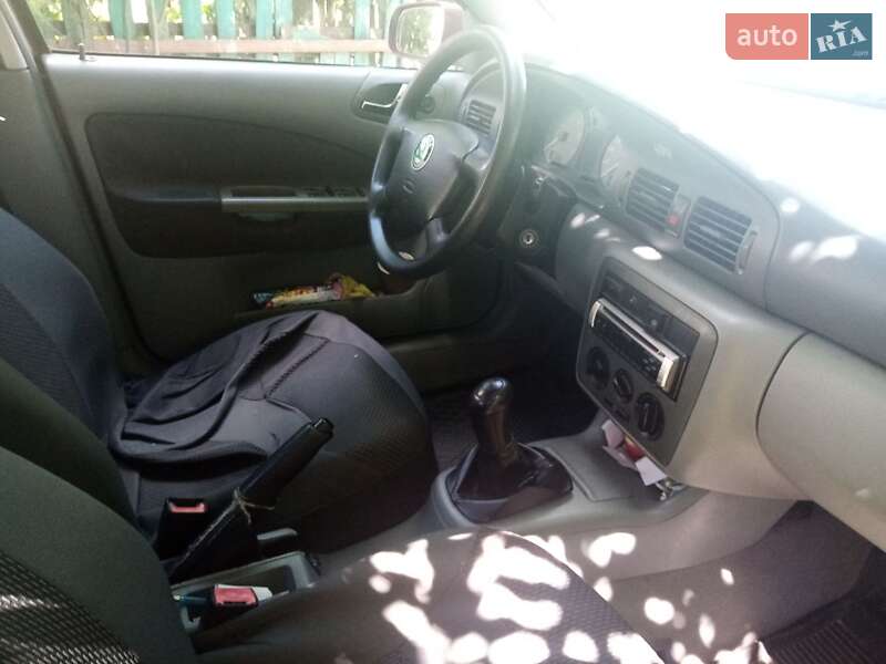 Лифтбек Skoda Octavia 1997 в Киеве