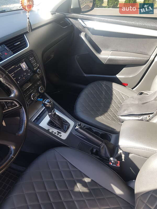 Универсал Skoda Octavia 2015 в Виннице