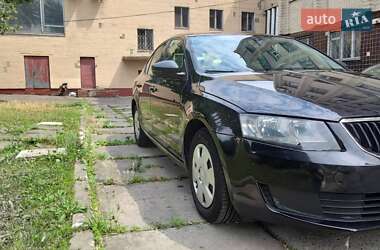 Лифтбек Skoda Octavia 2015 в 