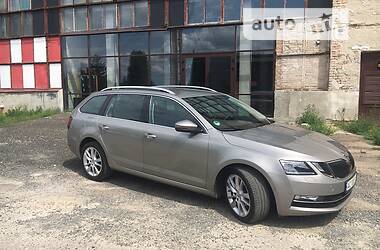 Универсал Skoda Octavia 2018 в Луцке