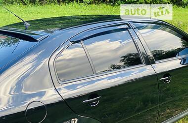 Хэтчбек Skoda Octavia 2004 в 